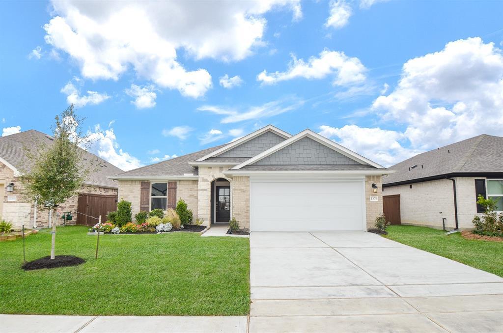 Foto principal - 2307 Gentle Breeze Ln