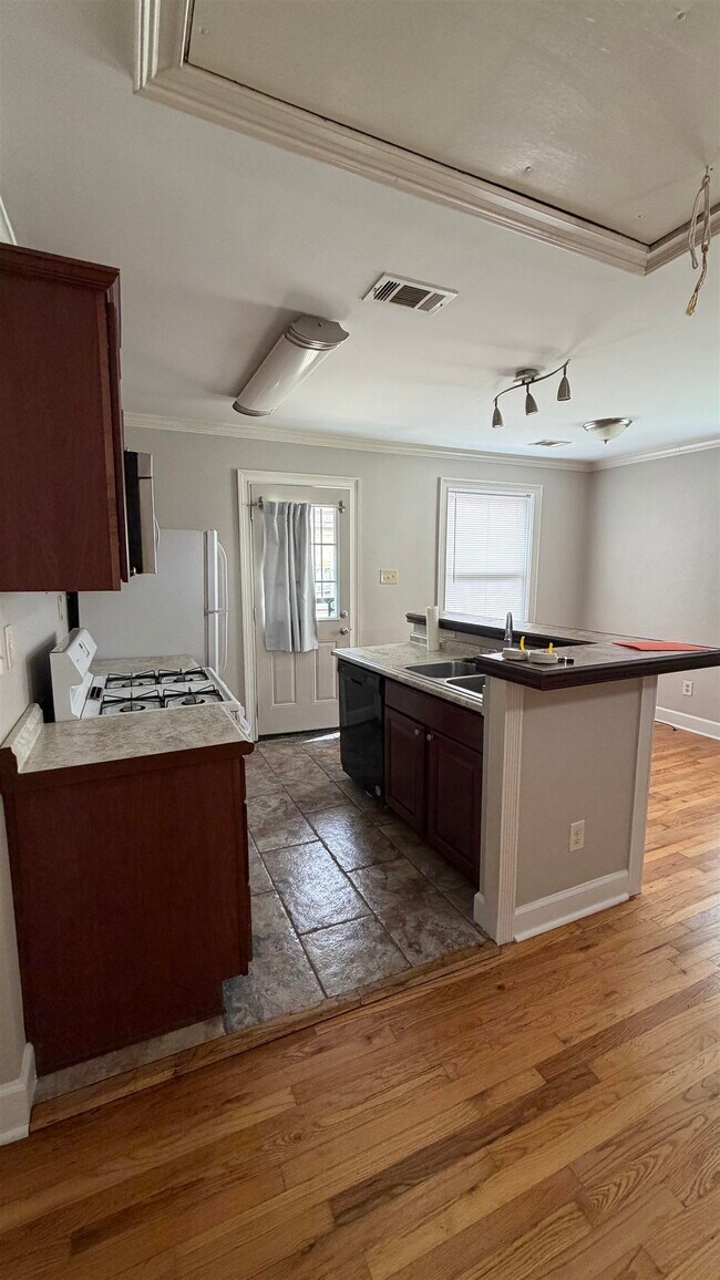 Foto del edificio - 3555 Barwood Cir