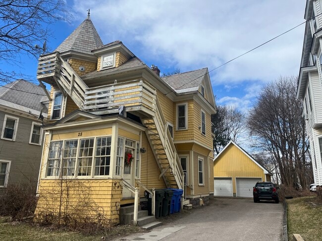 Building Photo - 28 Brookes Ave