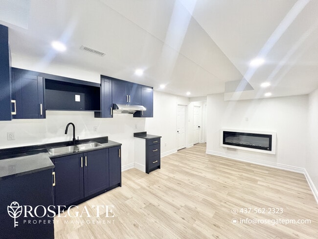 Building Photo - Bright & Stylish 2-Bedroom Unit in Prime C...