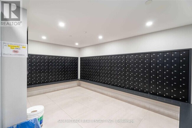 Building Photo - 4065 Confederation Pkwy