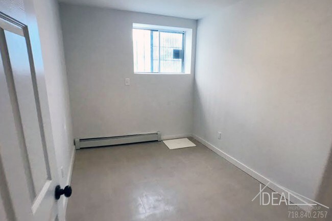 Foto del edificio - 686 Lexington Ave