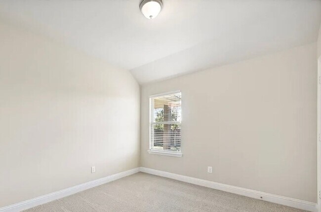 Foto del edificio - Charming 3BR House in Forney