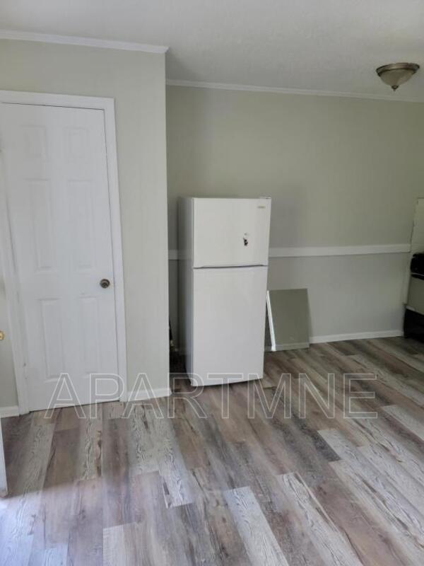 Foto del edificio - 3674 Deans Bridge Rd