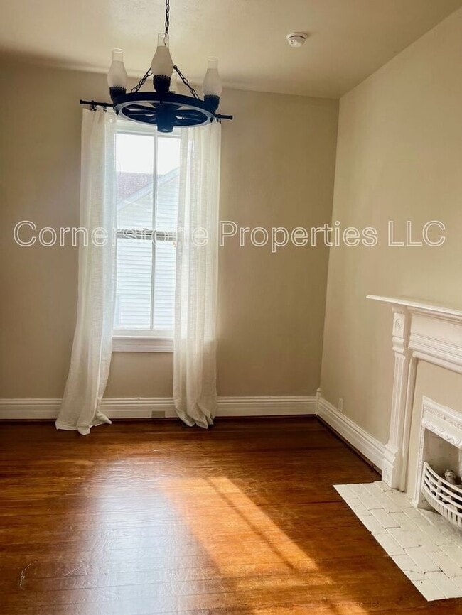 Building Photo - Columbia Charmer Coming Soon!