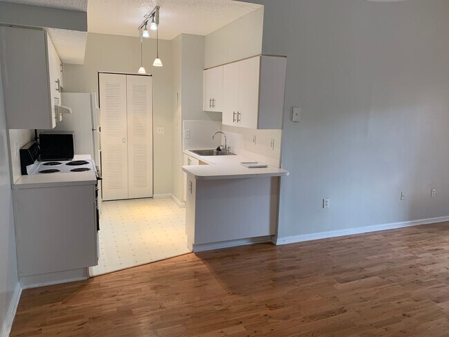 Foto del edificio - Your Dream Davie Home Awaits – 2 Bed/2 Bath!