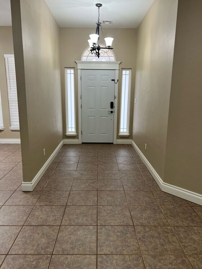 Foto del edificio - Very Nice Home located in the Fletcher, OK...