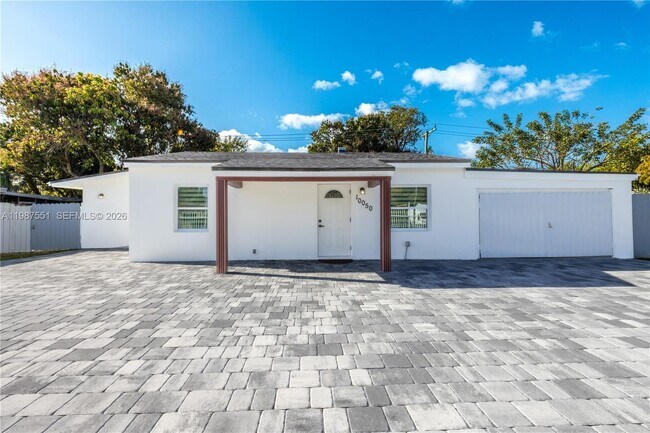 Photo - 10050 Southwest 171st Street, Miami, FL 33157 - 3 BR 2 BA single-family home