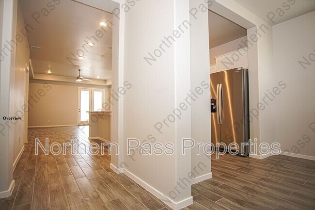 Foto del edificio - 13717 Eccles Rd