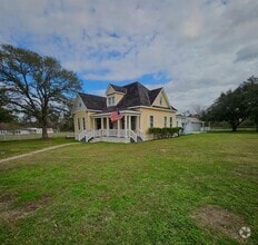 Building Photo - 756 FM 1456 Rd