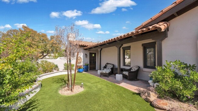 Building Photo - 8325 E La Senda Dr