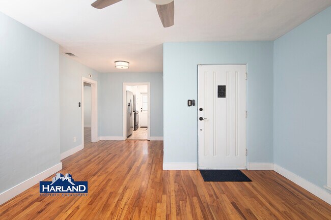 Foto del edificio - 4255 Parks Ave