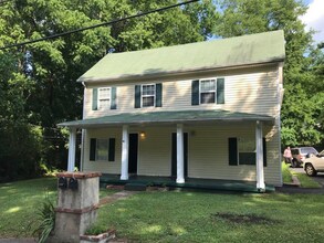 Building Photo - 110 Hogan Rd