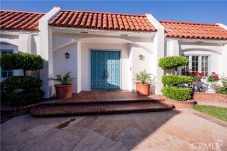 Building Photo - 32385 Lake Pleasant Dr