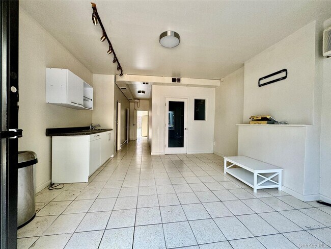 Foto del edificio - 36-15 33rd St