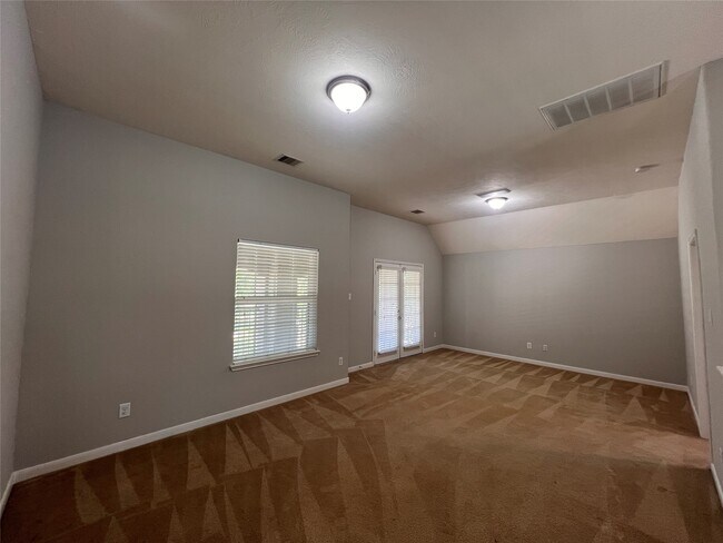 Foto del edificio - 6102 City Shores Ln
