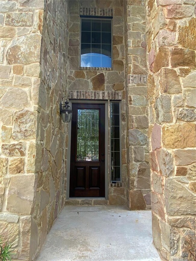 Foto del edificio - 705 Harris Dr