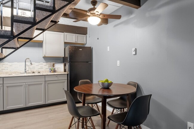Interior Photo - Courtship Village Townhomes