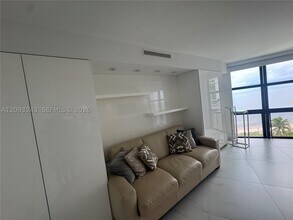 Building Photo - 1111 Crandon Blvd