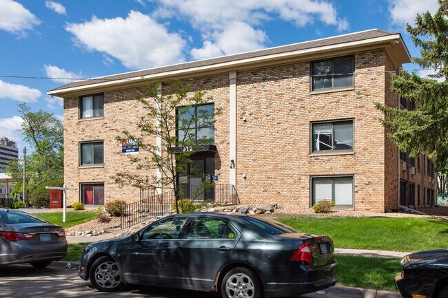Foto del edificio - 912 22nd Ave S