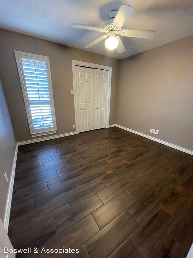 Building Photo - 3 br, 2.5 bath House - Parkhurst 4408 Dr.