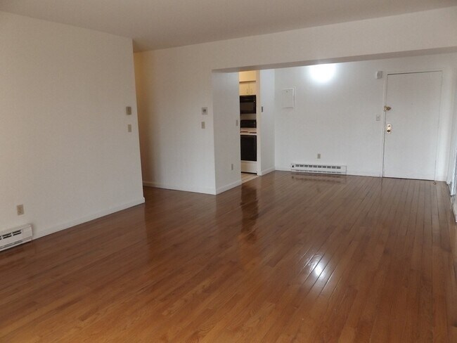 Foto del edificio - 125 Pleasant St
