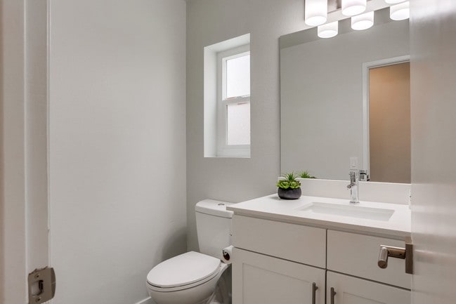Interior Photo - Riviera Marina