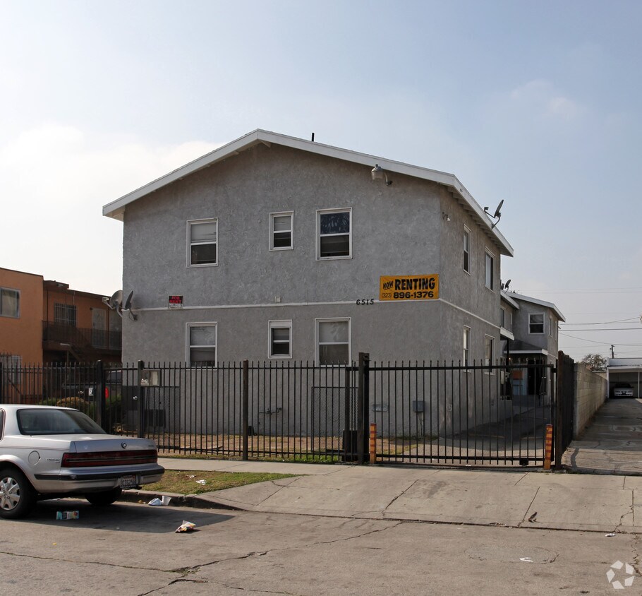 Foto del edificio - 6515 S Victoria Ave