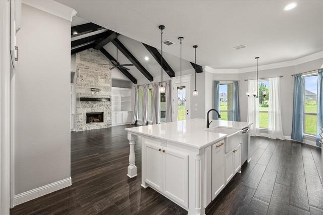 Building Photo - 313 Oak Mdw Ln