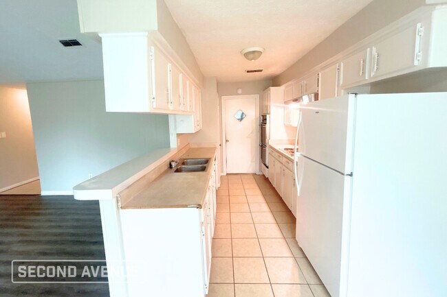 Foto del edificio - 5119 Pennystone Way