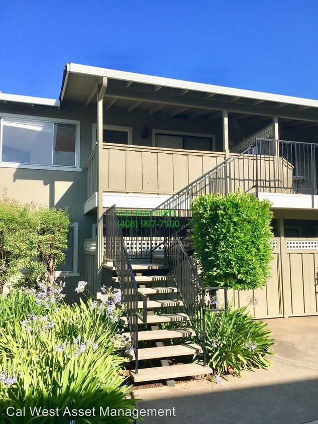 Primary Photo - 2 br, 1 bath House - 1231 Juniper Drive #E
