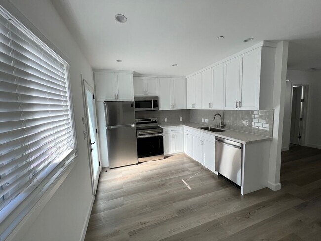 Foto del edificio - 1337 23rd St