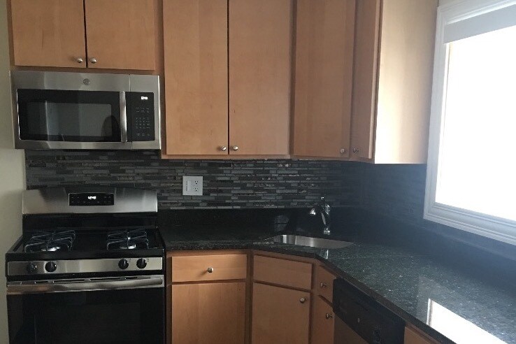 Foto principal - 8556 Skokie Blvd
