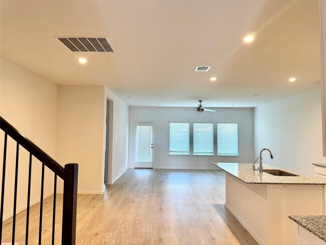 Foto del edificio - 1606 Cedar Pointe Ct