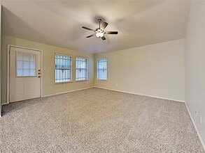 Building Photo - 1602 Canary Island Ct