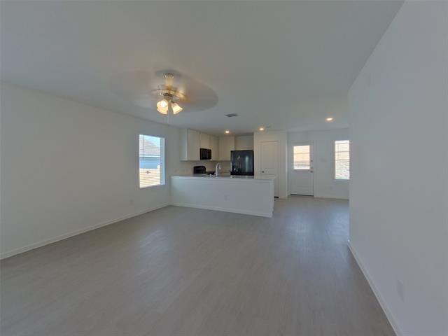 Foto del edificio - 10704 Dusty Rnch Rd