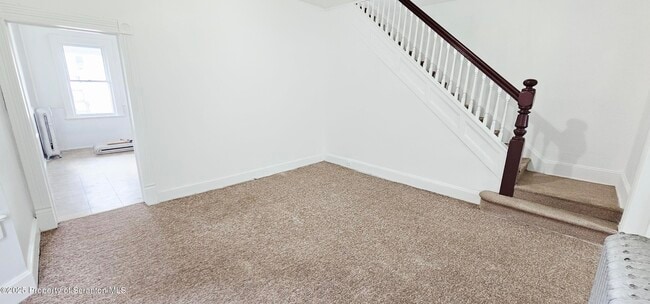 Foto del edificio - 128 S Rebecca Ave