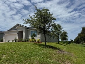 Building Photo - 7306 34th Ct E