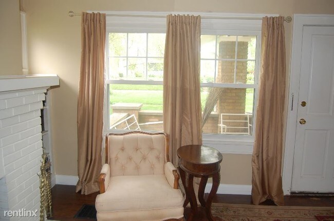 Foto del edificio - 3 br, 2 bath House - 633 Berkley Rd
