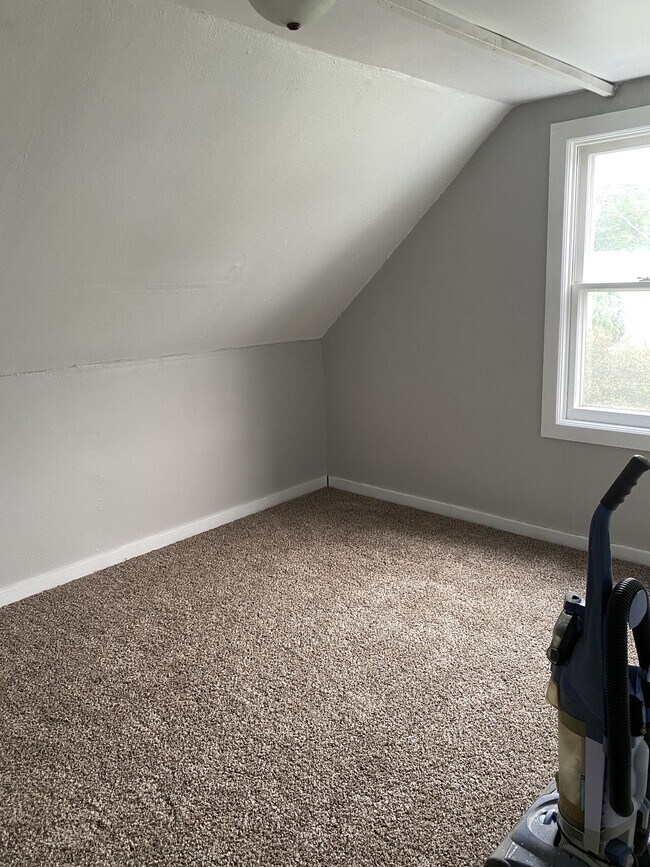 Baxter Triplex Condo for Rent in Baxter, IA