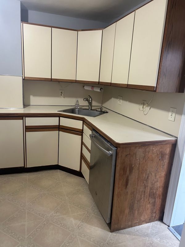 Foto del edificio - 1924 Guernsey Ave