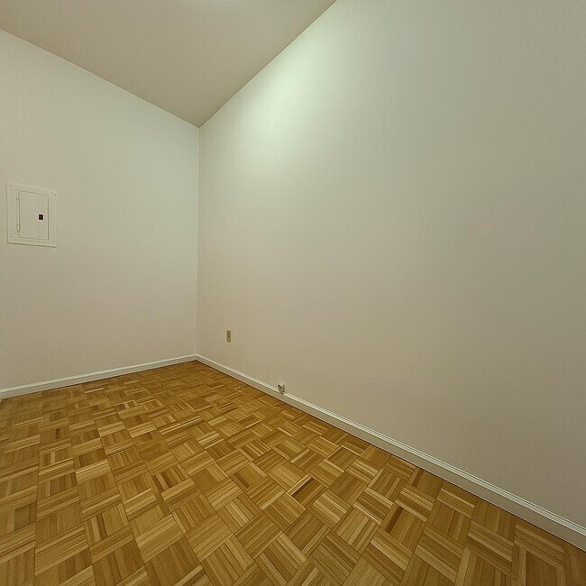 Foto del edificio - 306 W 106th St