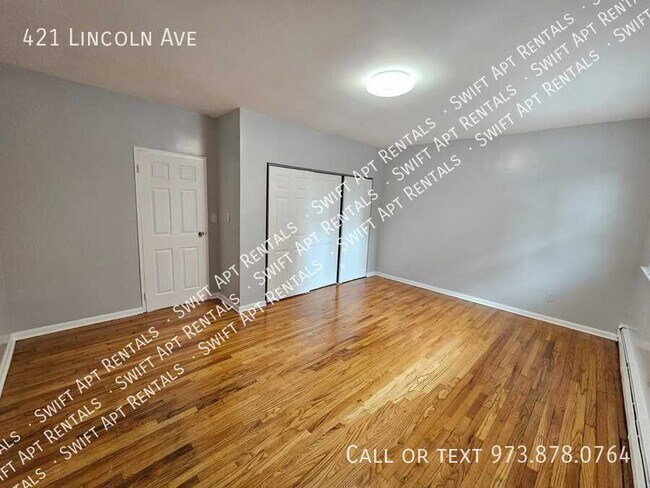 Photo - 421 Lincoln Ave - Apartment