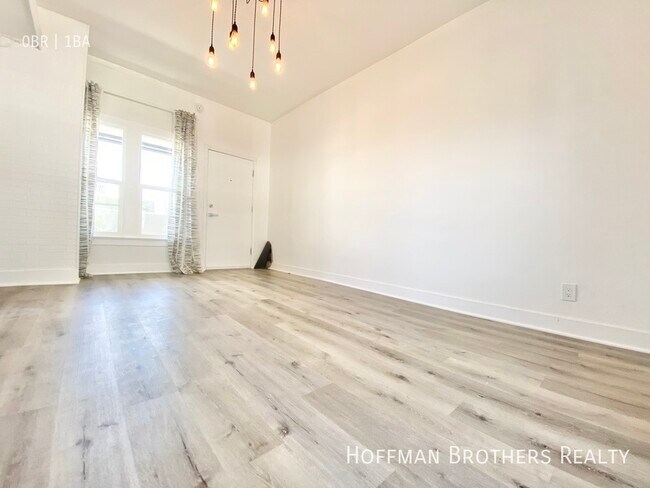Foto del edificio - 8103 W 3rd St