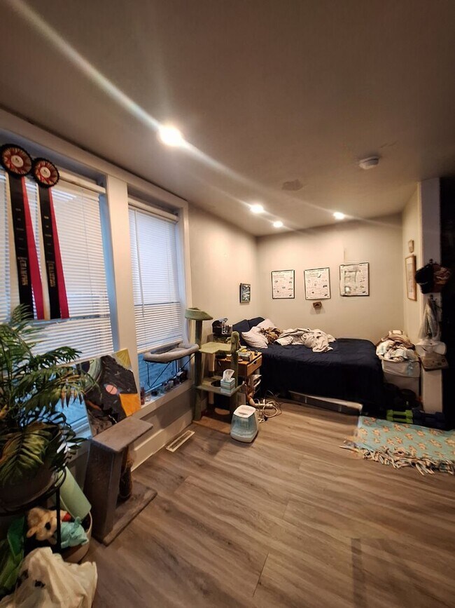 Foto del edificio - Studio Open May - Convenient location with storage!