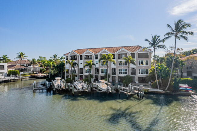 Rear of Building - Vanderbilt Lagoon Villas Condominium