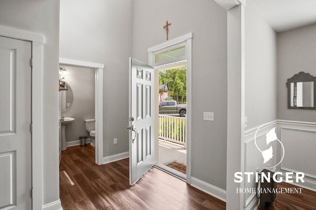 Building Photo - 9 White Ibis Dr