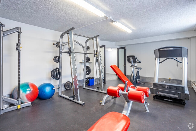 Centre de remise en forme - Signature Tower