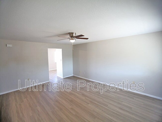 Photo - 13036 N 17th Ave House