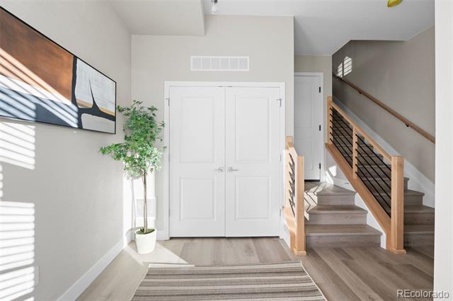 Foto principal - 2660 S Delaware St